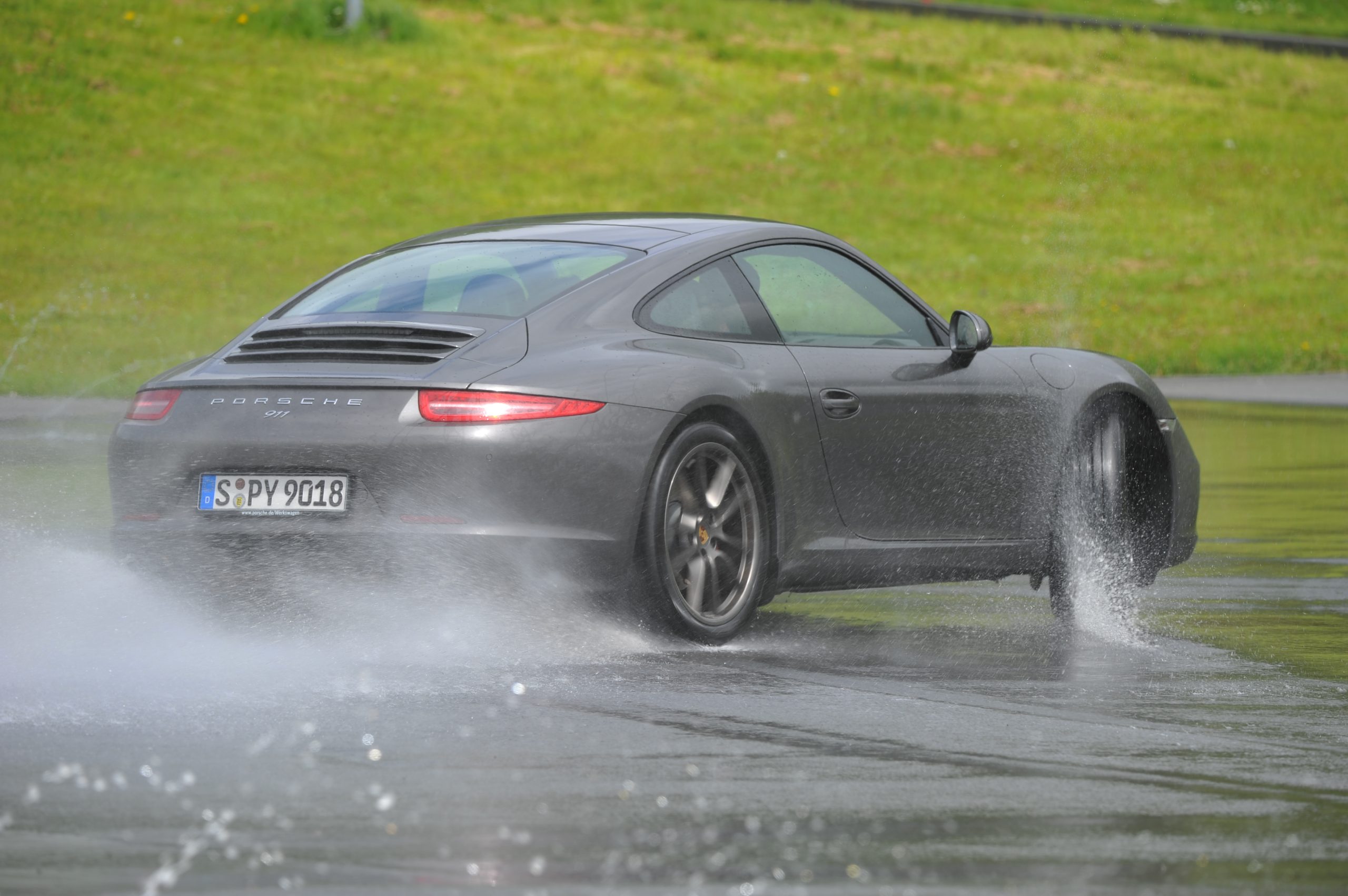 Timo Bernhard zeigte sein Können – Zur Nachahmung im Straßenverkehr nicht empfohlen.